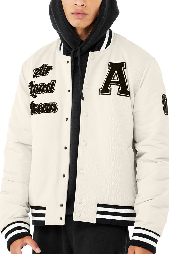 Chaquetas Alo Yoga G.O.A.T Hombre Beige | 457890JYS