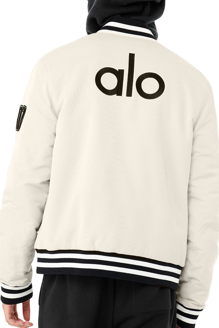 Chaquetas Alo Yoga G.O.A.T Hombre Beige | 457890JYS
