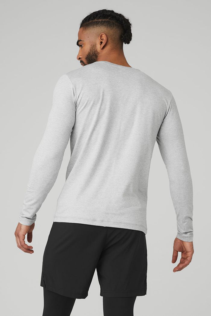 Long Sleeve Alo Yoga Conquer Reform Crewneck Hombre Grises | 540639CNK