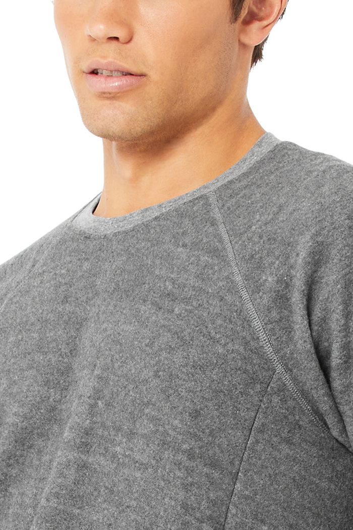 Long Sleeve Alo Yoga Triumph Crew Neck Sweatshirt Hombre Grises | 341527LEZ