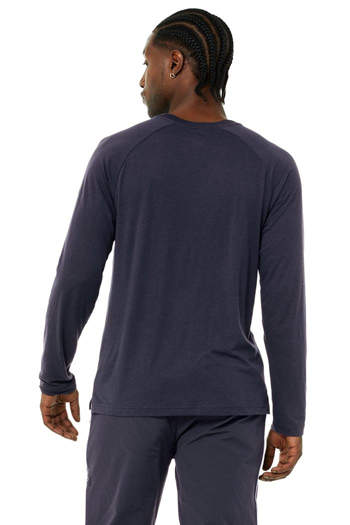 Long Sleeve Alo Yoga Triumph Tee Hombre Negros | 237895TEN