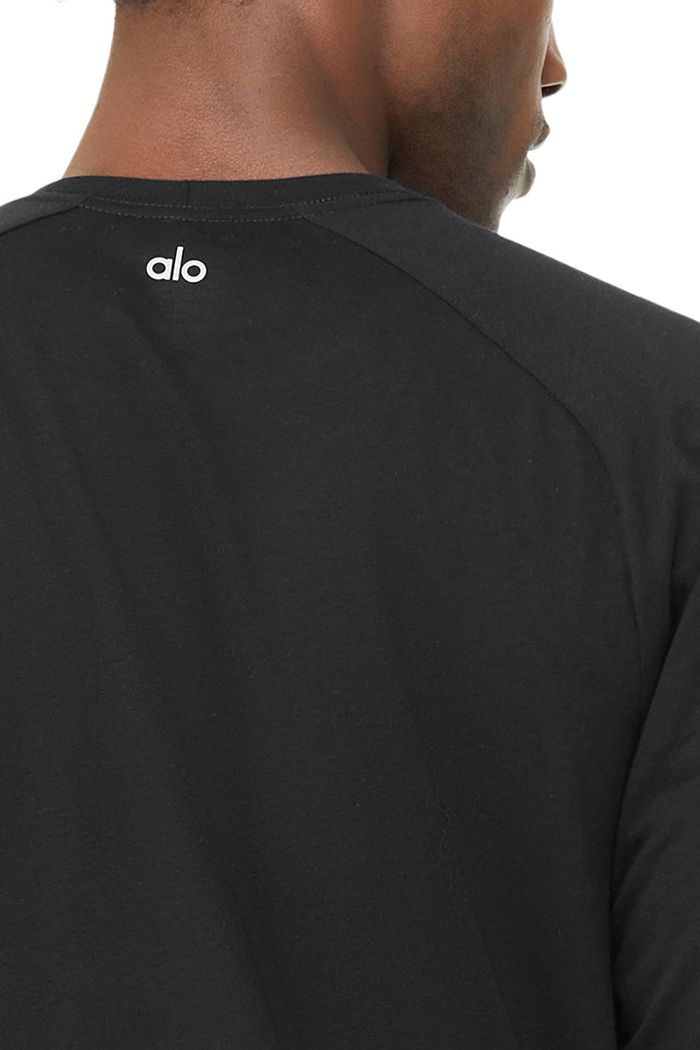 Long Sleeve Alo Yoga Triumph Tee Hombre Negros | 615432TLZ