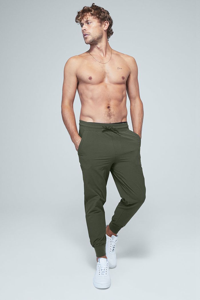 Pantalones Alo Yoga Co-Op 7/8 Hombre Verdes Oscuro | 230857YGS