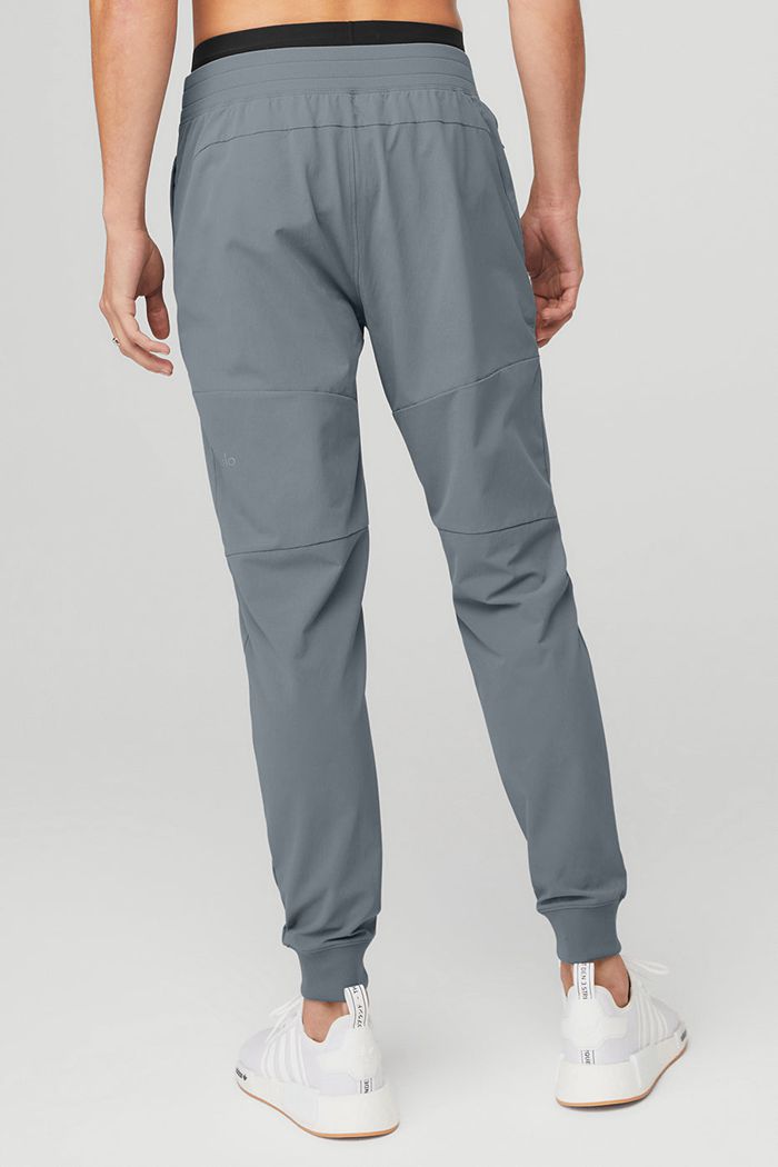Pantalones Alo Yoga Co-Op Hombre Grises | 679810QXI