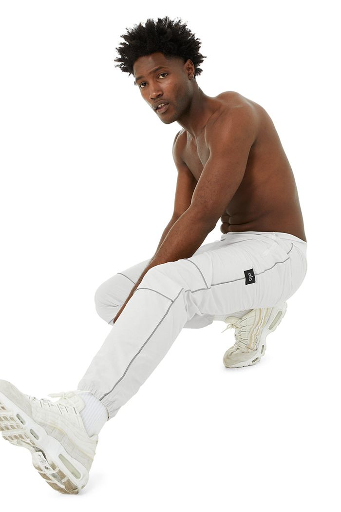 Pantalones Alo Yoga Torrent Pista Sweat Hombre Blancos | 197325NJS