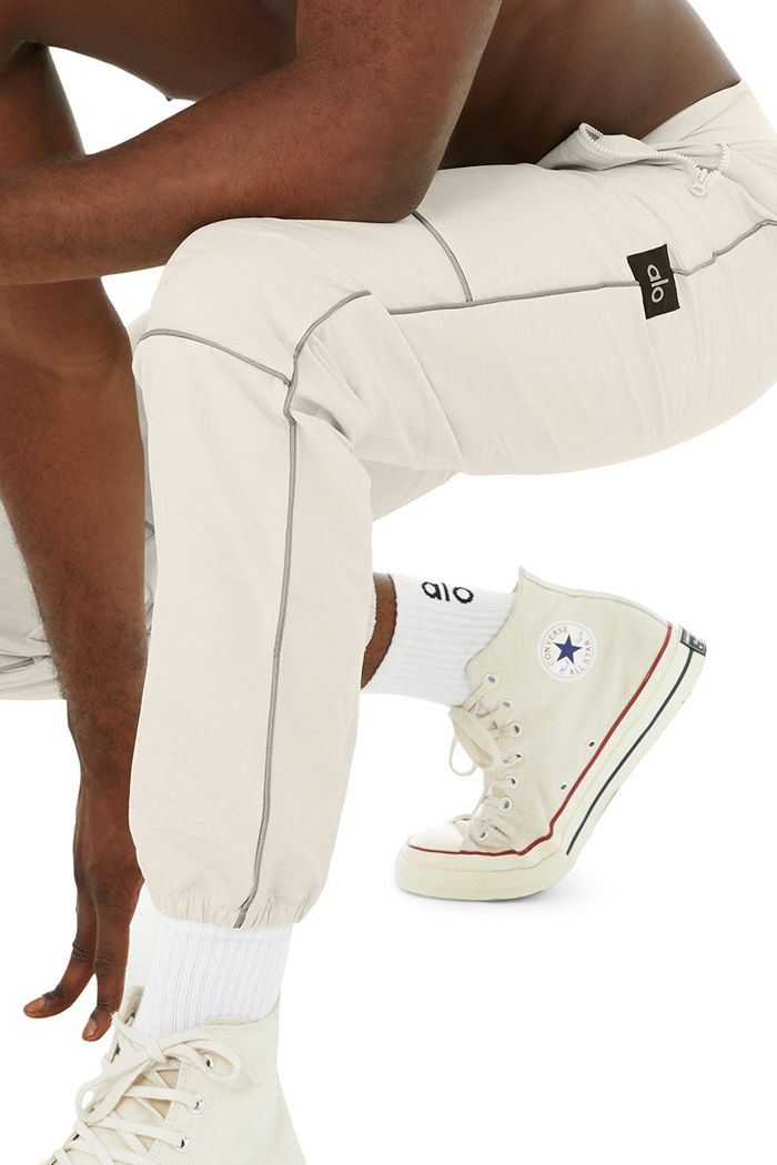 Pantalones Alo Yoga Torrent Pista Sweat Hombre Beige | 826173HVO