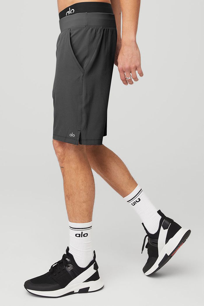 Short Alo Yoga 9'' Repetition Hombre Grises Oscuro | 087312FMT