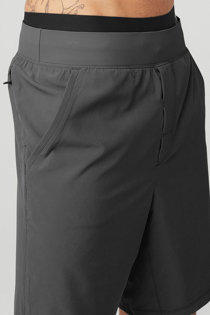 Short Alo Yoga 9'' Repetition Hombre Grises Oscuro | 087312FMT