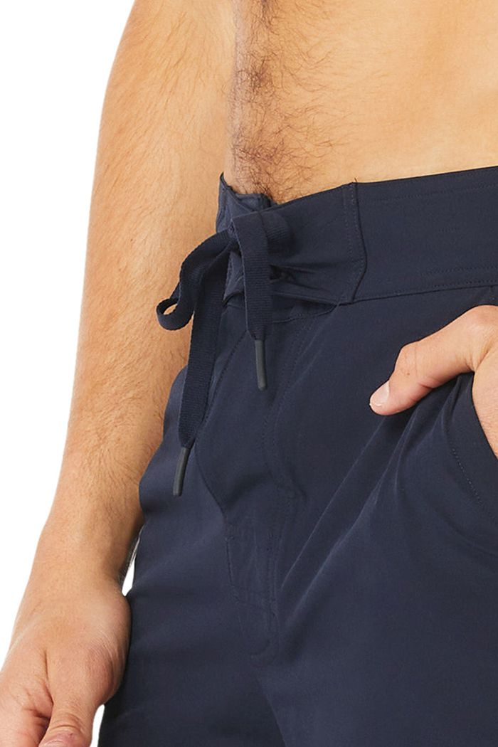 Short Alo Yoga Plow Board Hombre Negros | 874106FHE