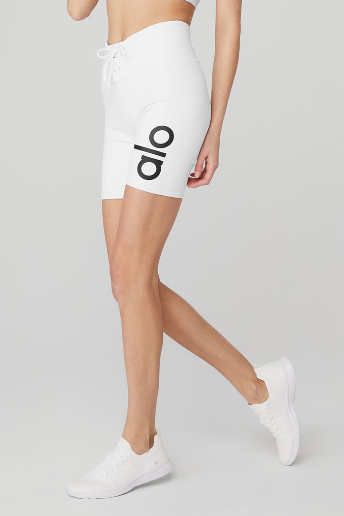 Short Alo Yoga Yogi Encaje Up Mujer Blancos | 407612VNT