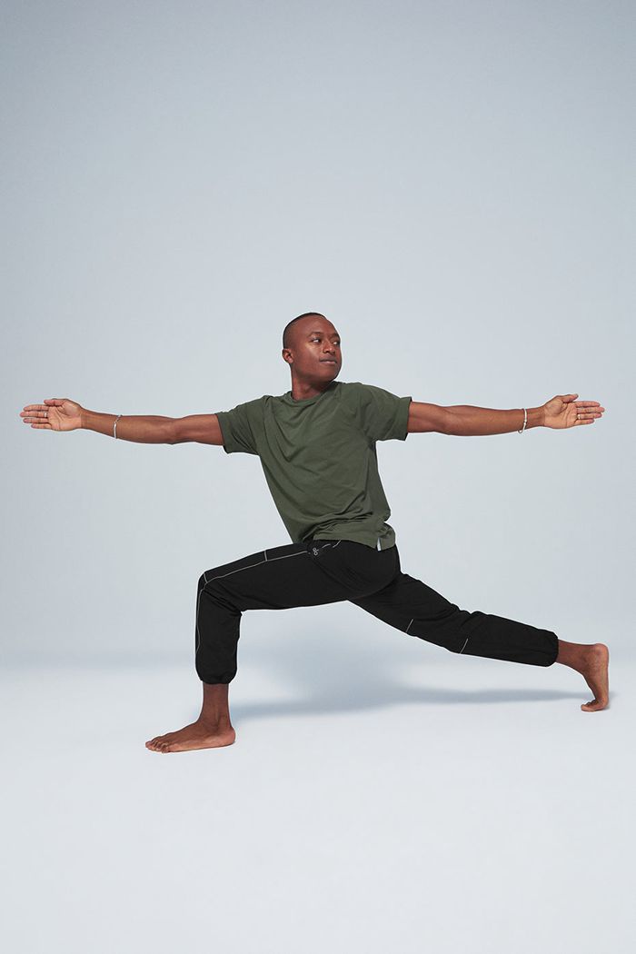 Short Sleeve Alo Yoga Idol Performance Tee Hombre Verdes Oscuro | 652091OHM