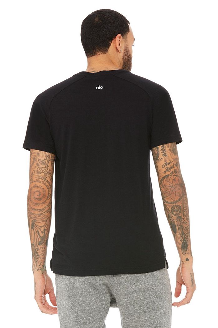 Short Sleeve Alo Yoga Triumph Crew Neck Tee Hombre Negros | 510697VSO