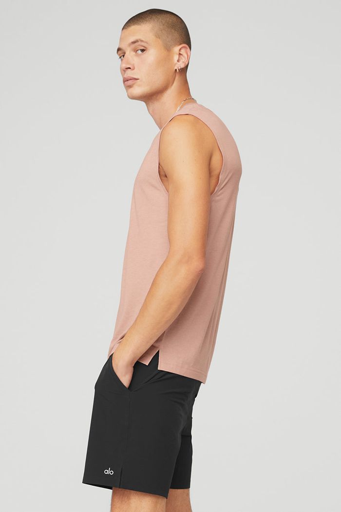 Tank Tops Alo Yoga The Triumph Muscle Hombre Rosas | 980731XJA